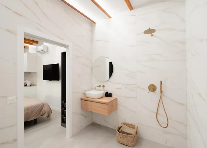 بيت ضيافة Baelia Mini Casa Aurelia لقنت